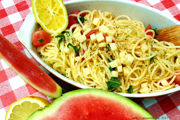 Spaghetti, Pecorino und Melone - Dieses Pastarezept mit Melone ist ein hochsommerlicher Gaumenkitzel.