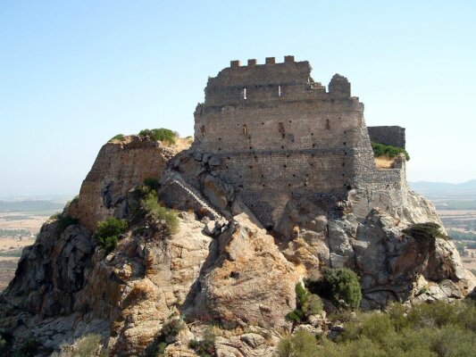 Castello di Acquafredda - Ausflugsziele auf Sardinien, immer wieder spannend und wunderschön