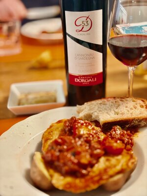 D53 Cannonau Classico Riserva DOC – Ein authentischer Sardischer Rotwein von Cantina Dorgali - D53 Cannonau di Sargent Riserva DOC  – Cantina Dorgali | Tiposarda