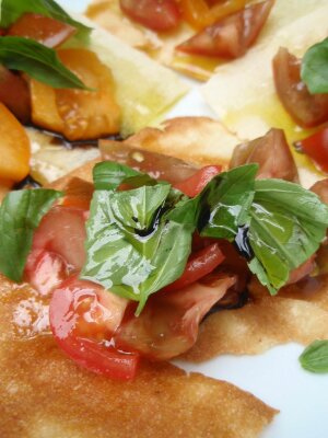 Crostini Guttiau - sardische Kochrezepte &amp; Spezialitäten jetzt entdecken mit sardischem Brot Pane Guttiau